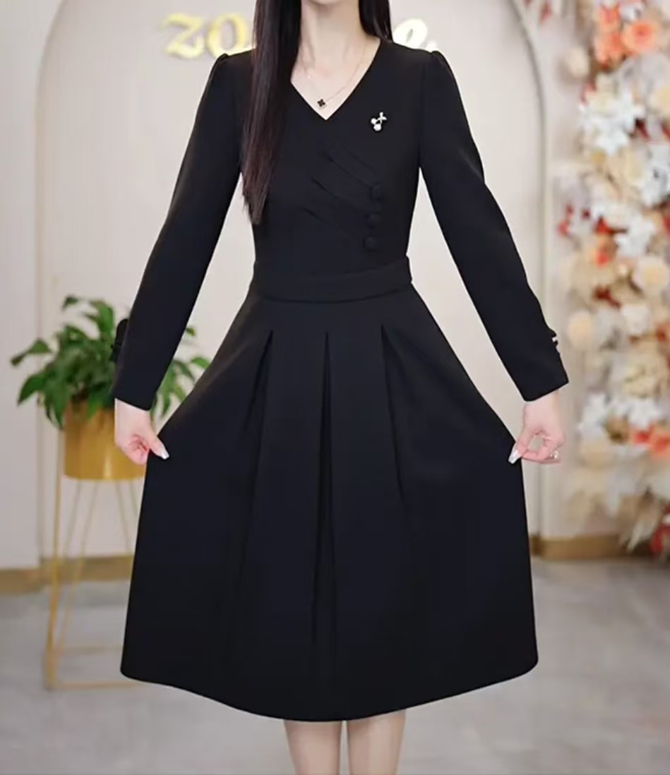 JQ161春季新款遮肉显瘦连衣裙时尚气质中长裙