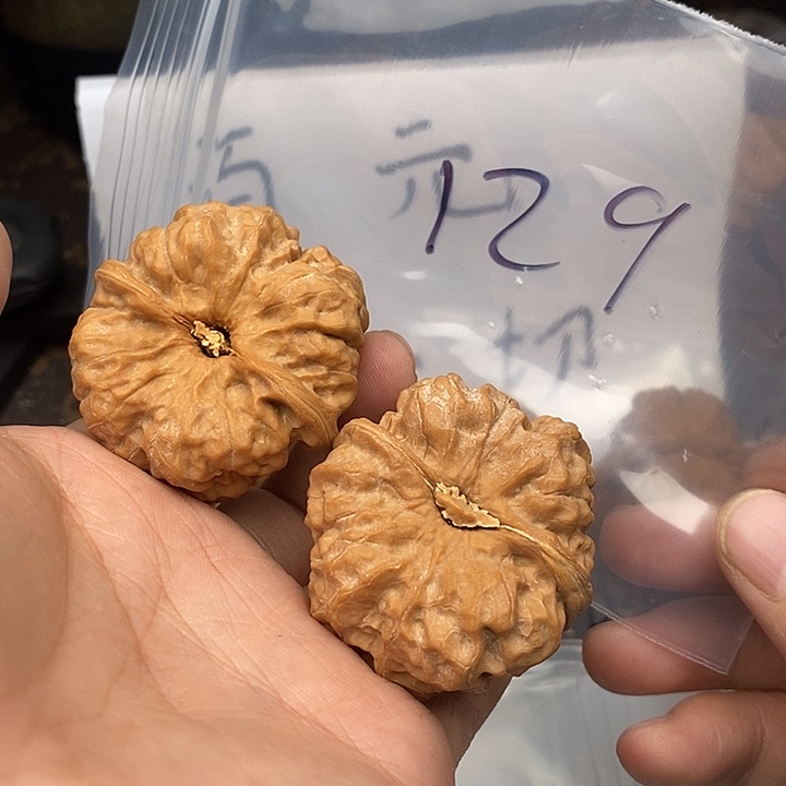 吊坠文玩核桃W79474974794497497974