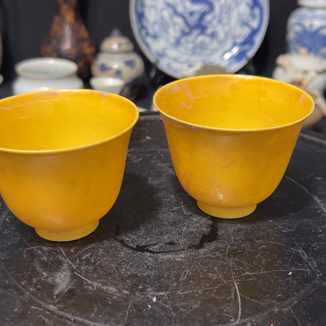 摆件西**雁黄釉没有纹的杯子