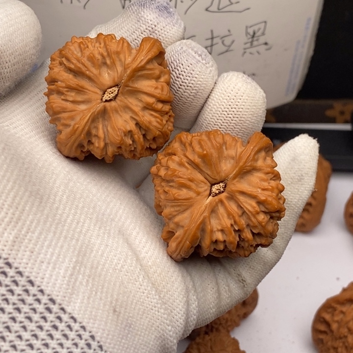 把件文玩核桃清*野南疆石42