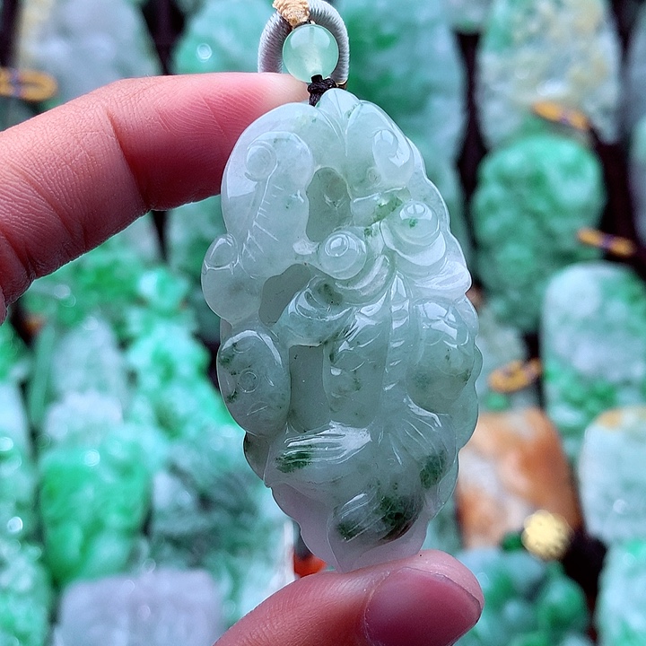 翡翠吊坠(不含链)未镶嵌