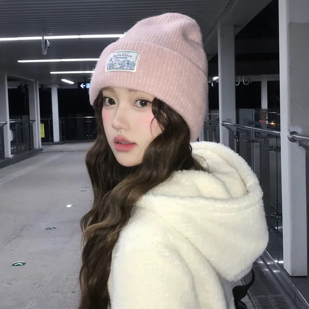 含羊毛～超绝韩粉贴布针织毛线帽子女冬季保暖巨显脸小护耳冷帽韩