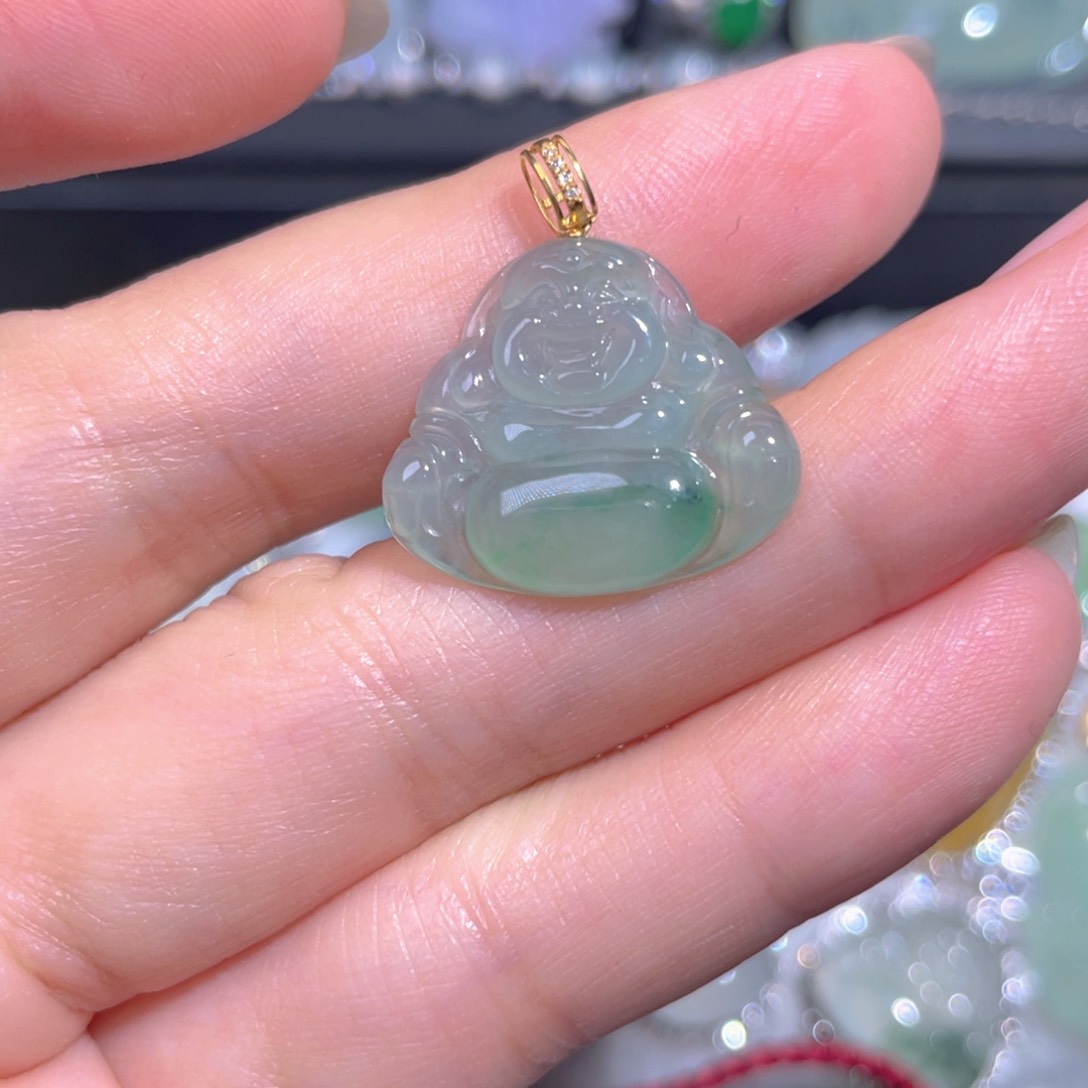 颈饰18K金镶嵌翡翠翡翠