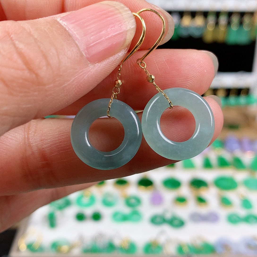 翡翠耳饰18K金镶嵌的