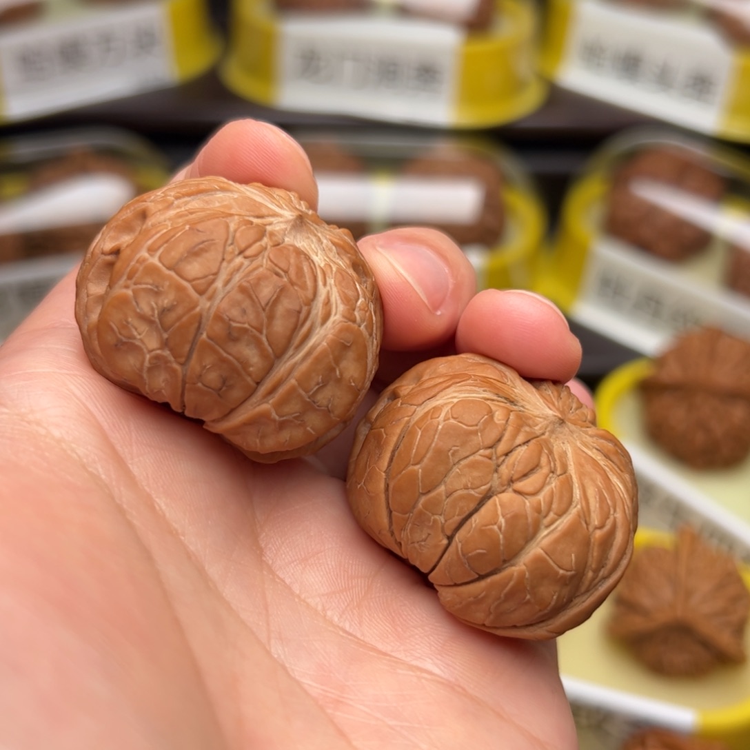 文玩核桃吊坠磨盘