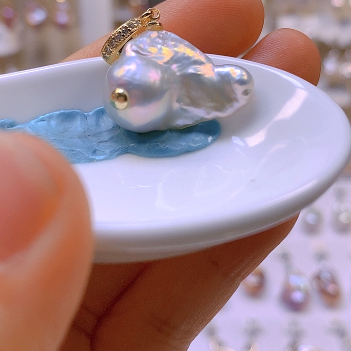 淡水珍珠颈饰合金