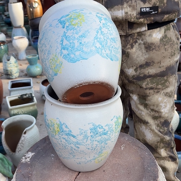 高度21厘米口19厘米