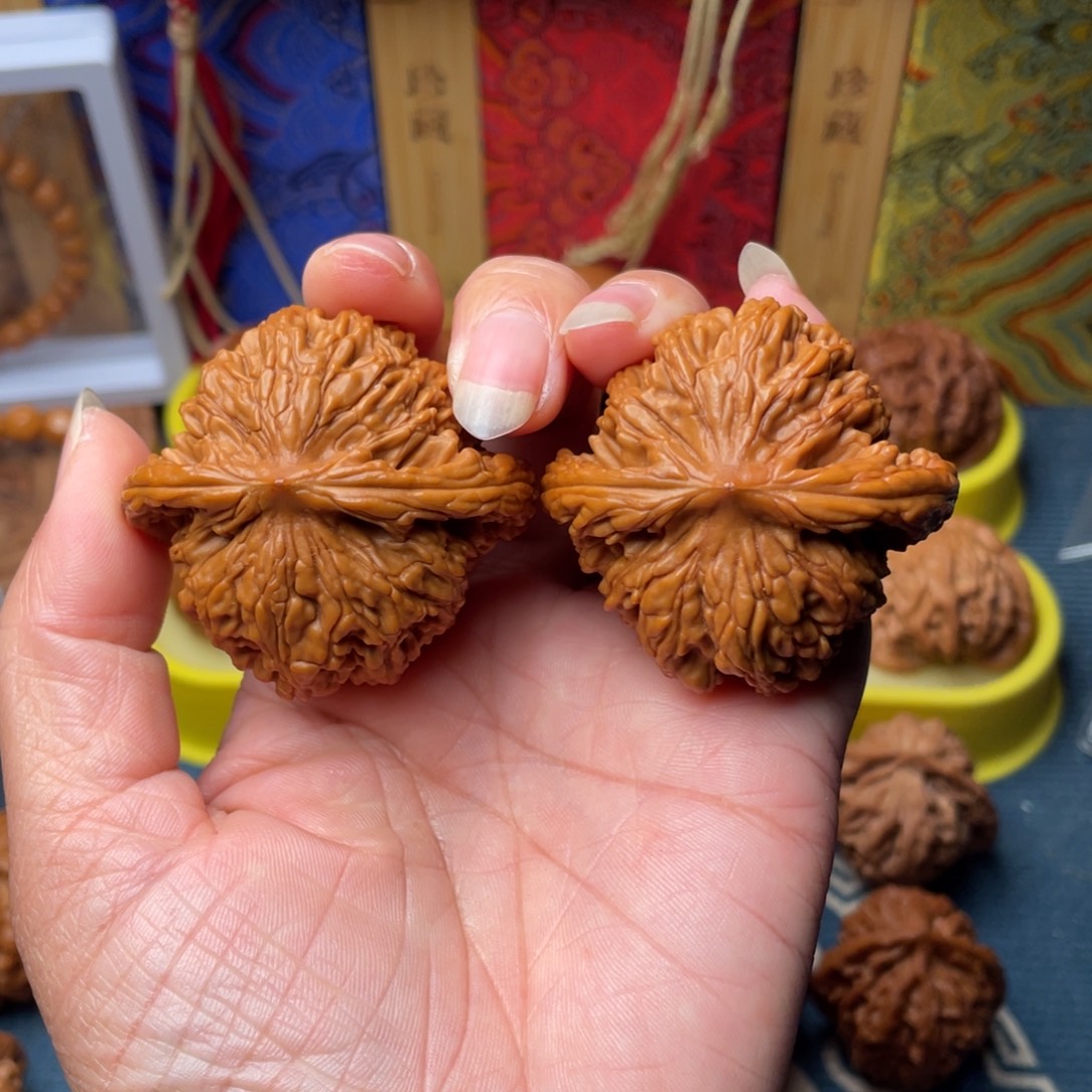 把件文玩核桃48狮虎兽