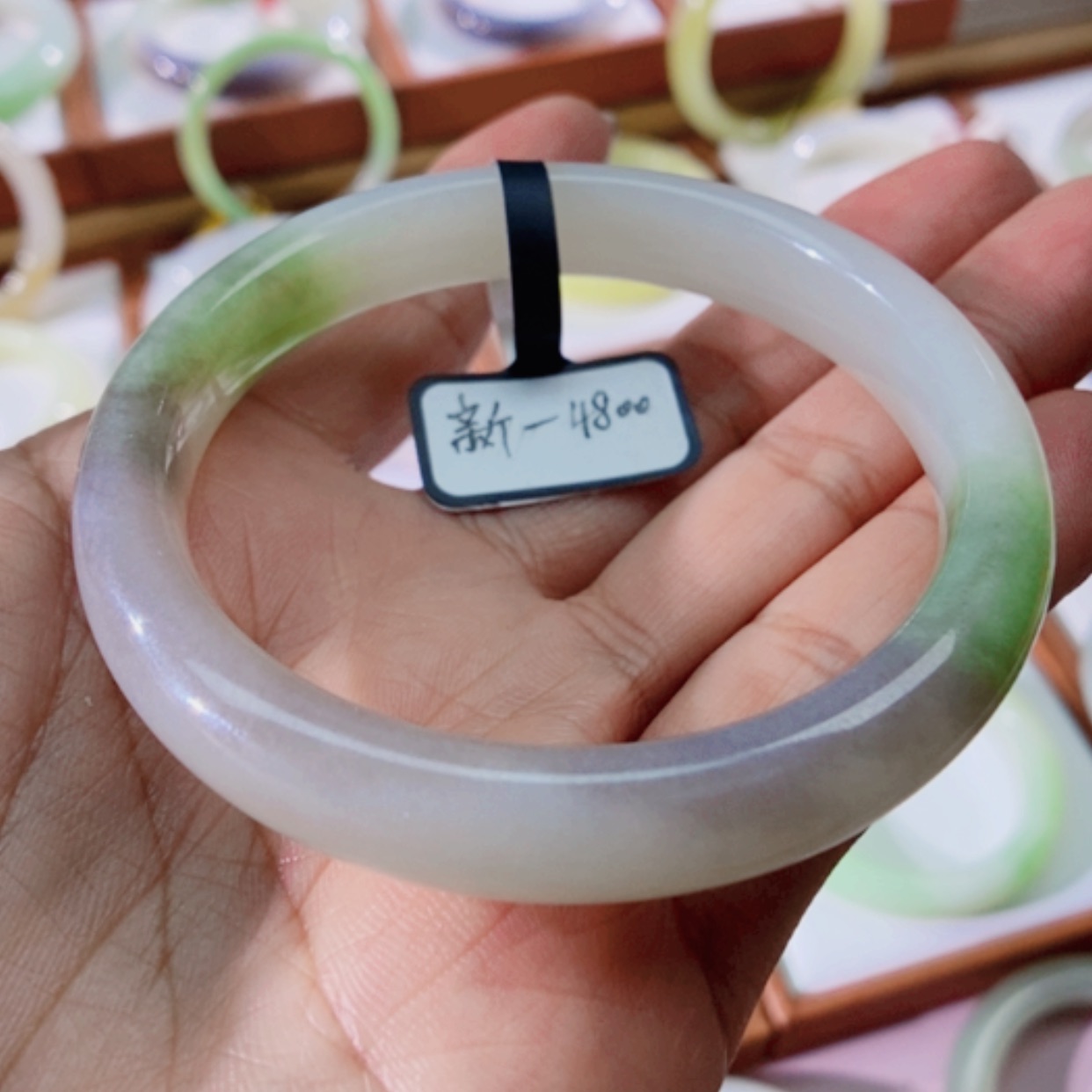 【闪购商品】未镶嵌手镯和田玉（翠青玉）