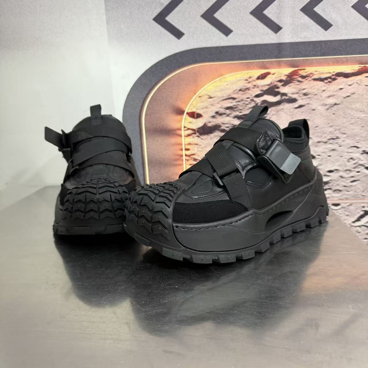 89-526新款2025圆头系带经典休闲板鞋男款时尚鞋潮鞋男