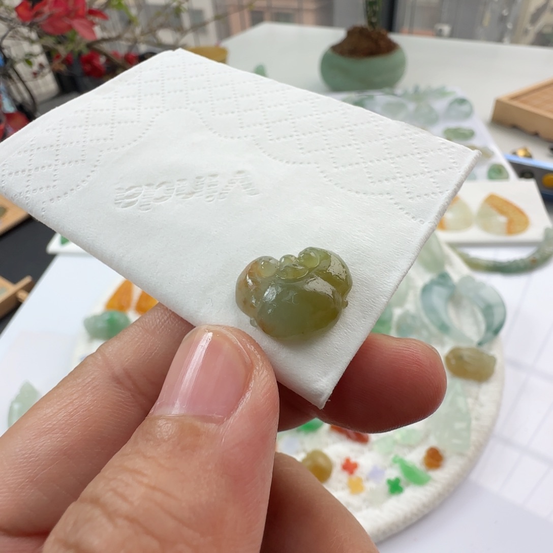 定制翡翠未镶嵌定制翡翠毛货不退不换