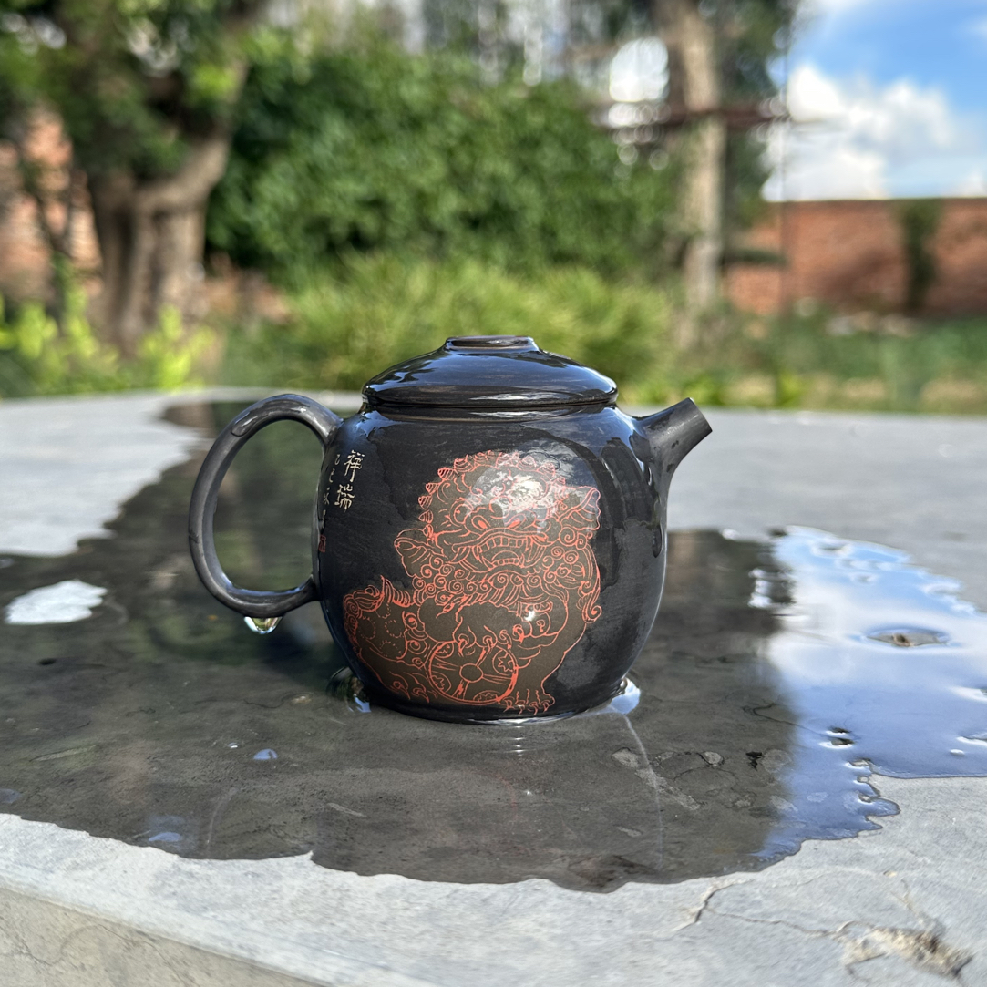 纯手工高端茶壶建水紫陶李云宇出水如油全手工手磨壶醒狮（175cc）