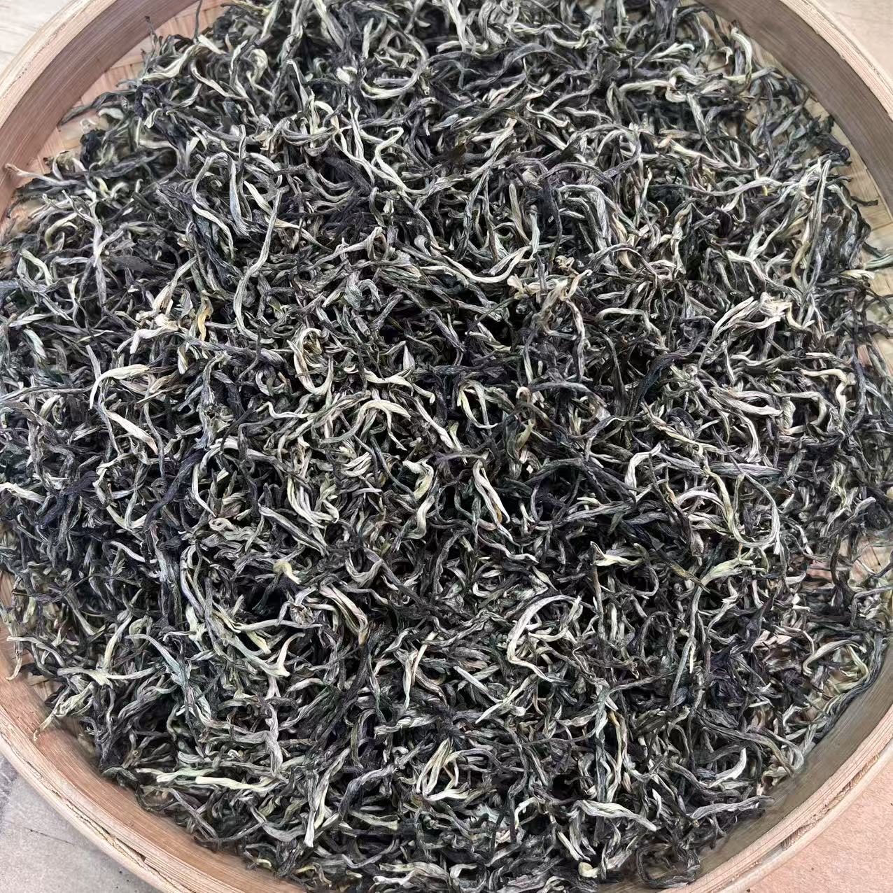 【12号】2025年勐库银丝绿古树 春 绿茶250克/袋 12月27日 【Q323号】