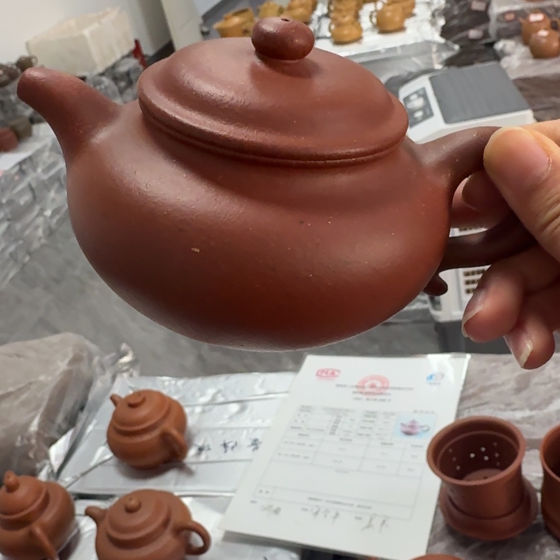 紫砂茶盏黄龙山原矿红降坡300