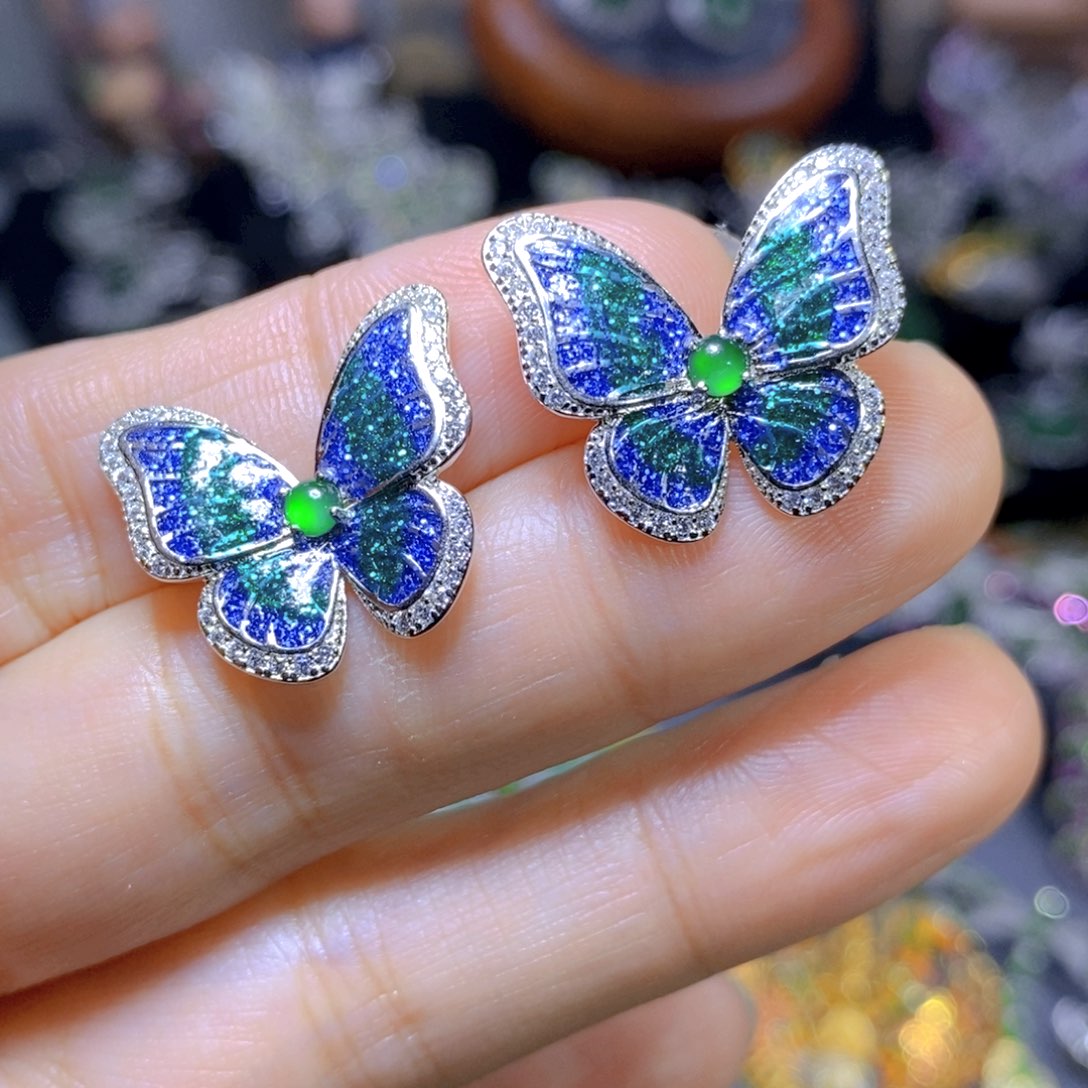 翡翠颈饰银S925镶嵌天然翡翠