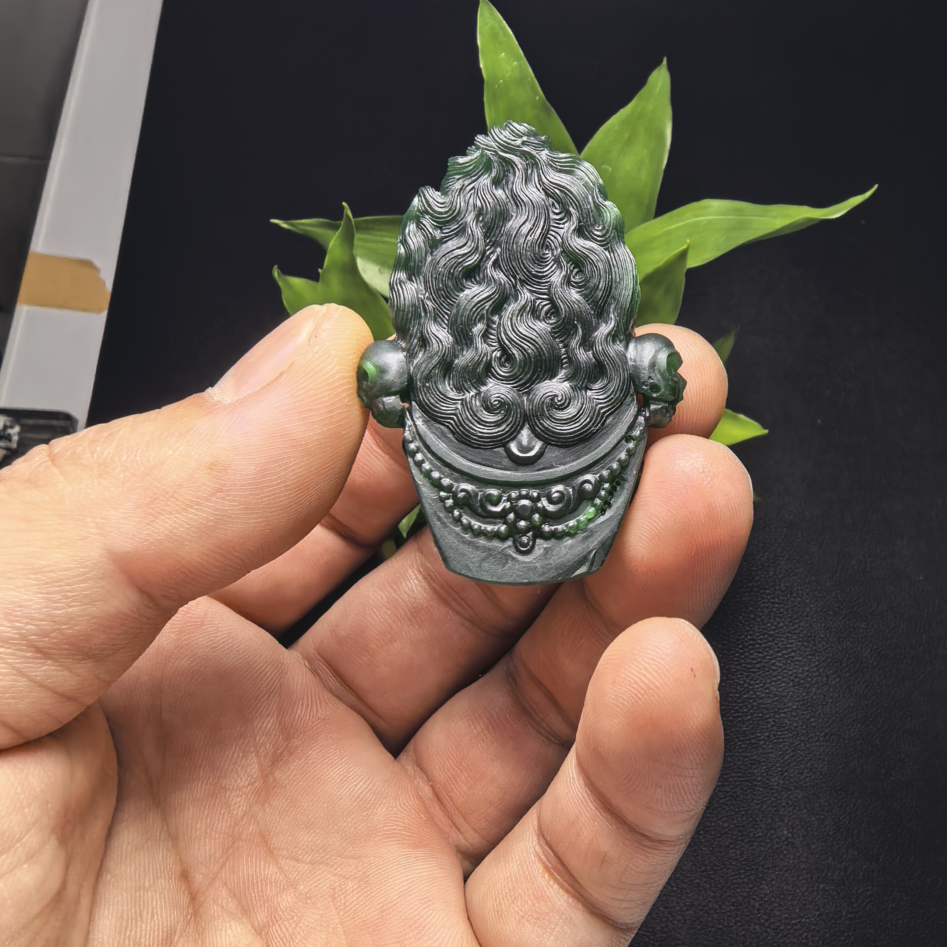 A货冰种满绿老蓝水霸气不动明王