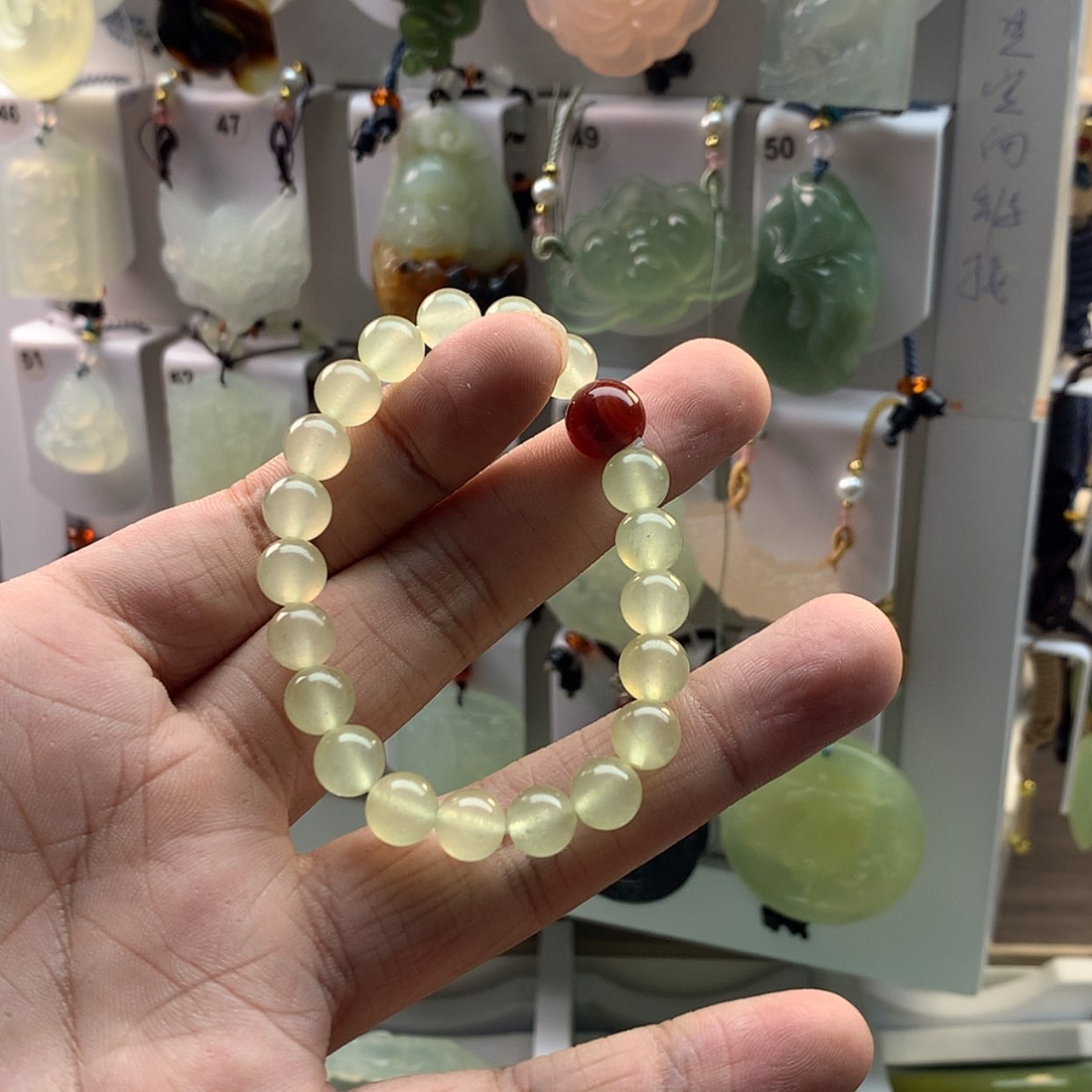 【闪购商品】蛇纹石玉颈饰未镶嵌