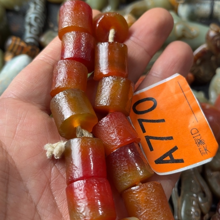 玛瑙/玉髓颈饰未镶嵌