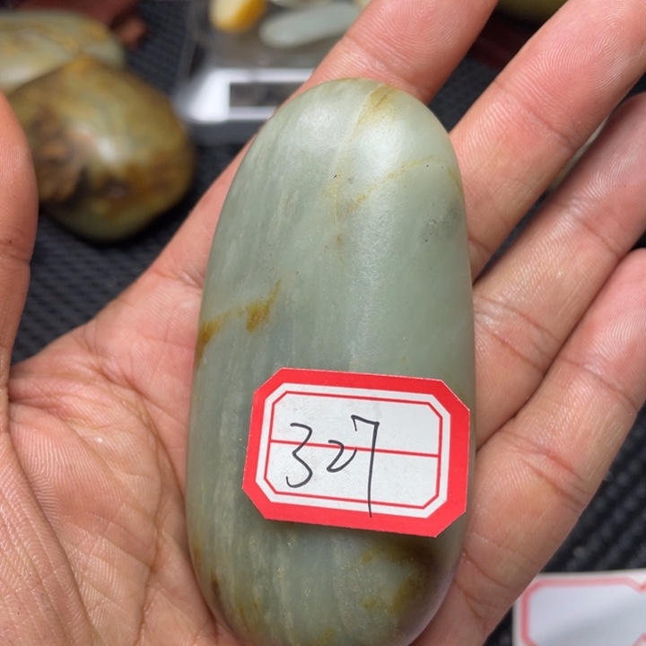颈饰未镶嵌和田玉327