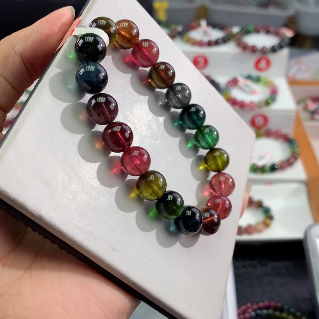 未镶嵌手链碧玺    10mm。 