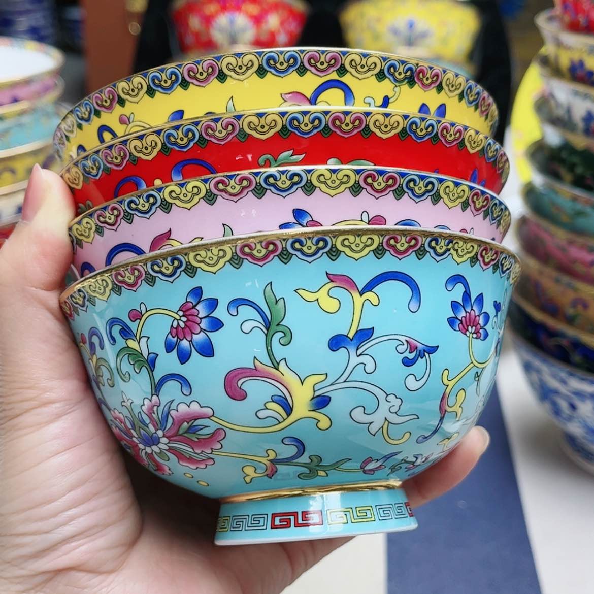 【闪购商品】珐琅粉2湖蓝色2黄红各一个……………………