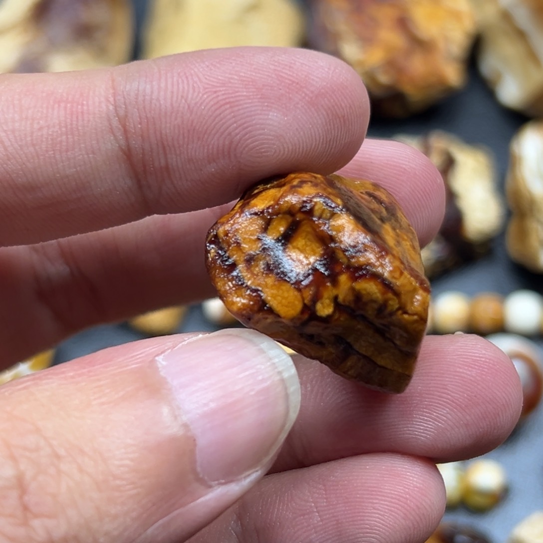 定制琥珀未镶嵌琥珀蜜蜡原石定制