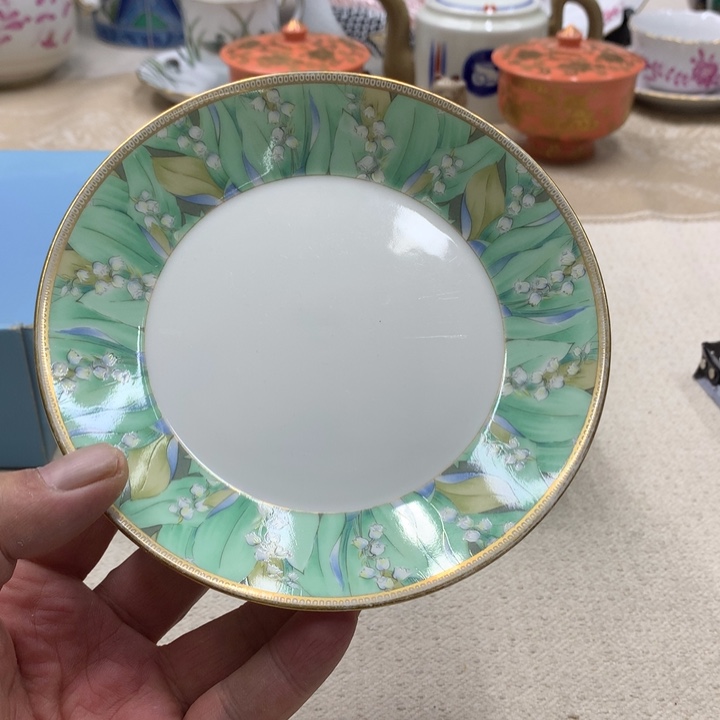 瓷片这点小事就是因为