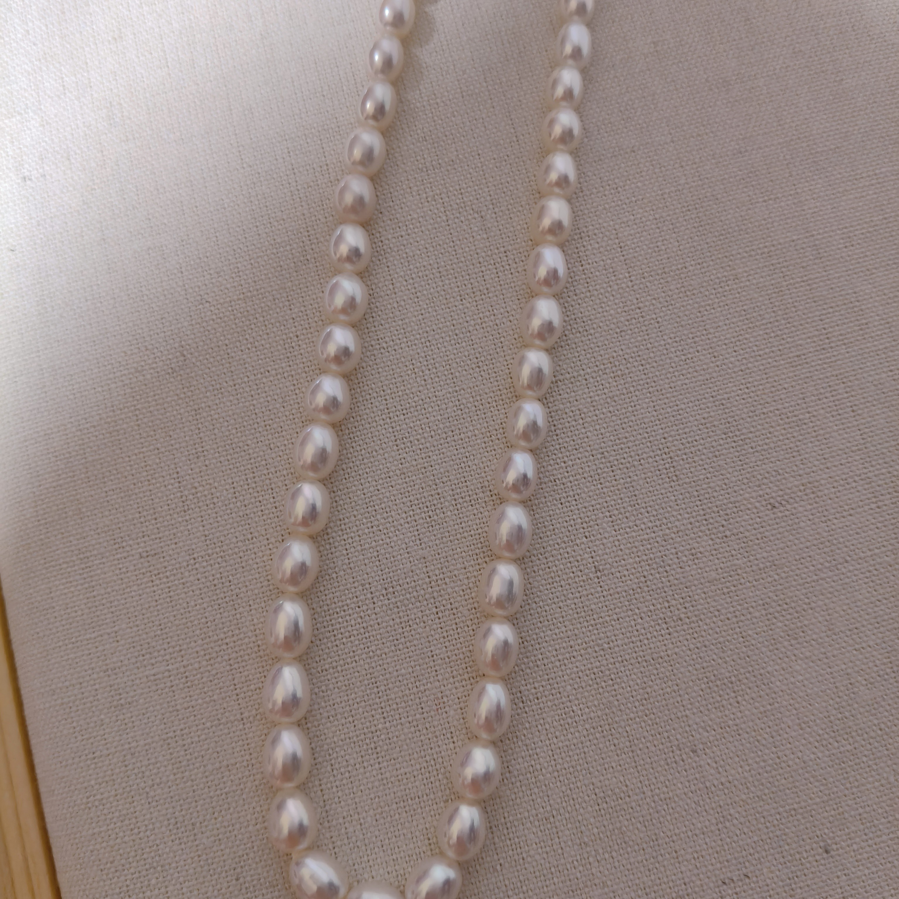 199--天然淡水珍珠项链，7mm精品粉光米珠