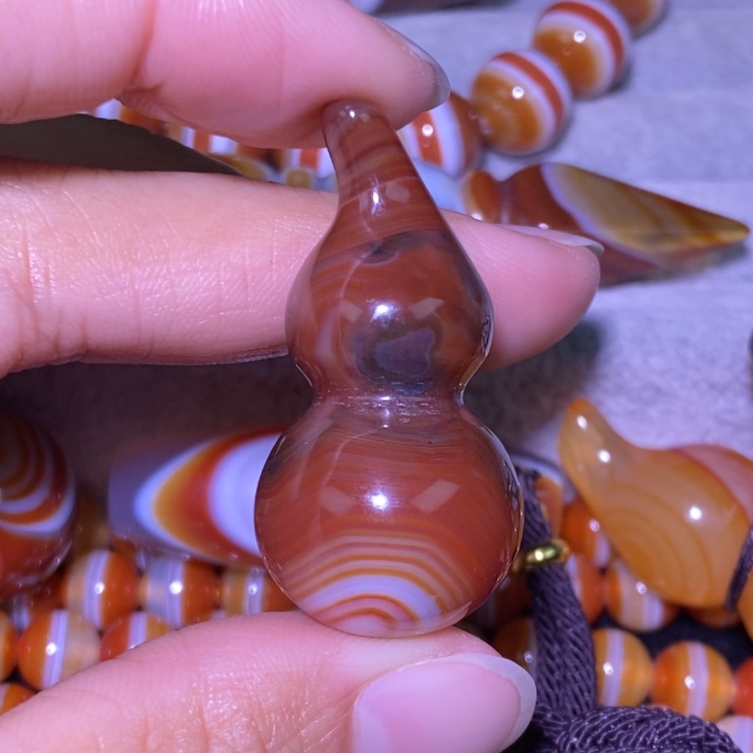 玛瑙/玉髓未镶嵌颈饰