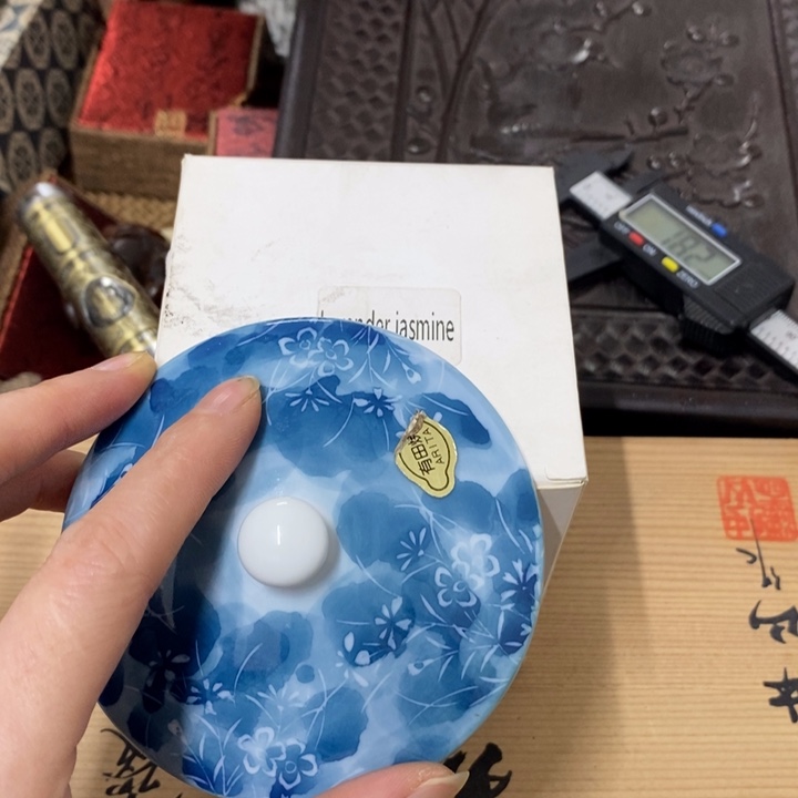 摆件中古工艺品一件