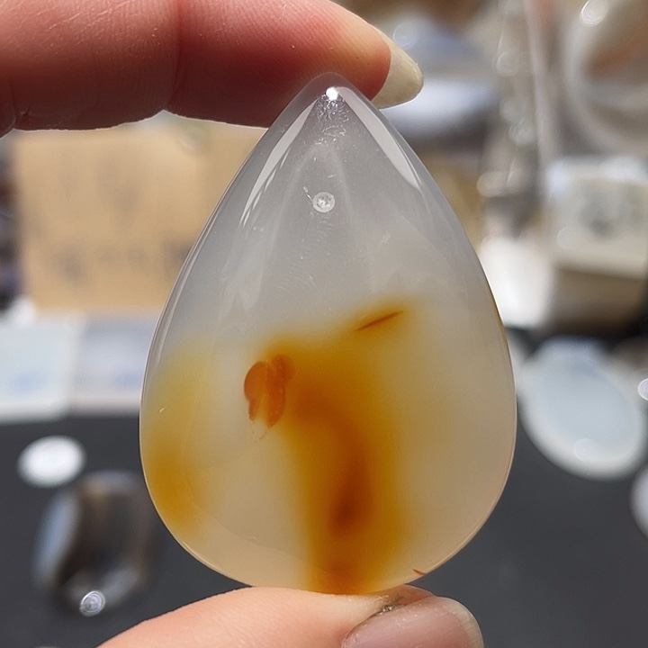 未镶嵌颈饰玛瑙/玉髓