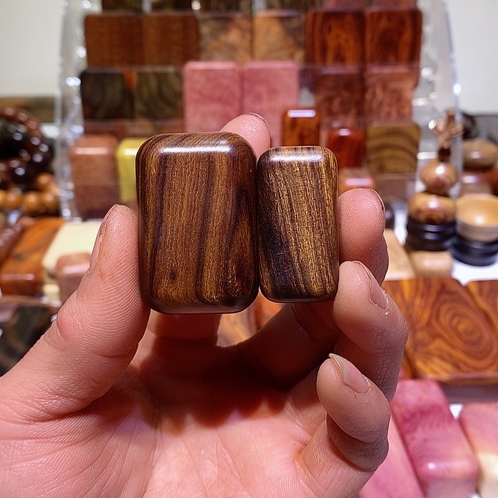 木《***》木质把玩件9844个