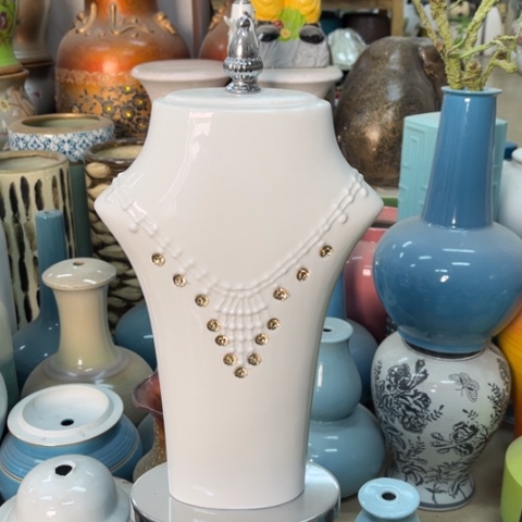 瓶瑕疵。。。。。。。。。。。。。。。。