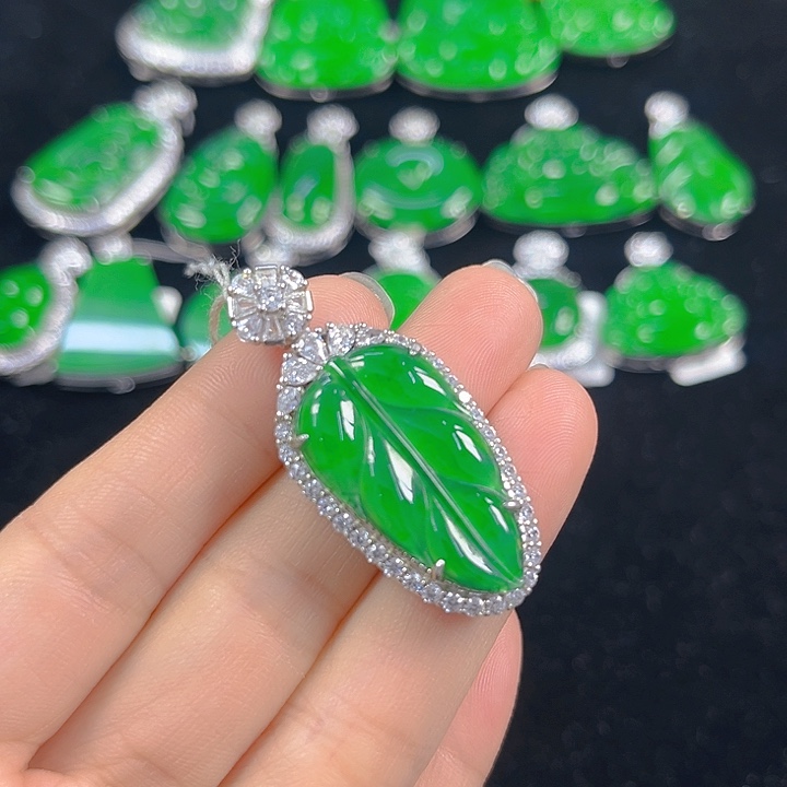 翡翠银S925镶嵌吊坠(不含链)