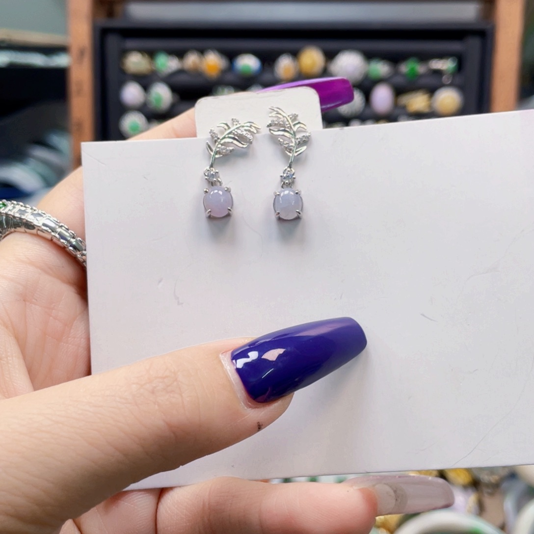 翡翠手镯未镶嵌天然翡翠Ａ货