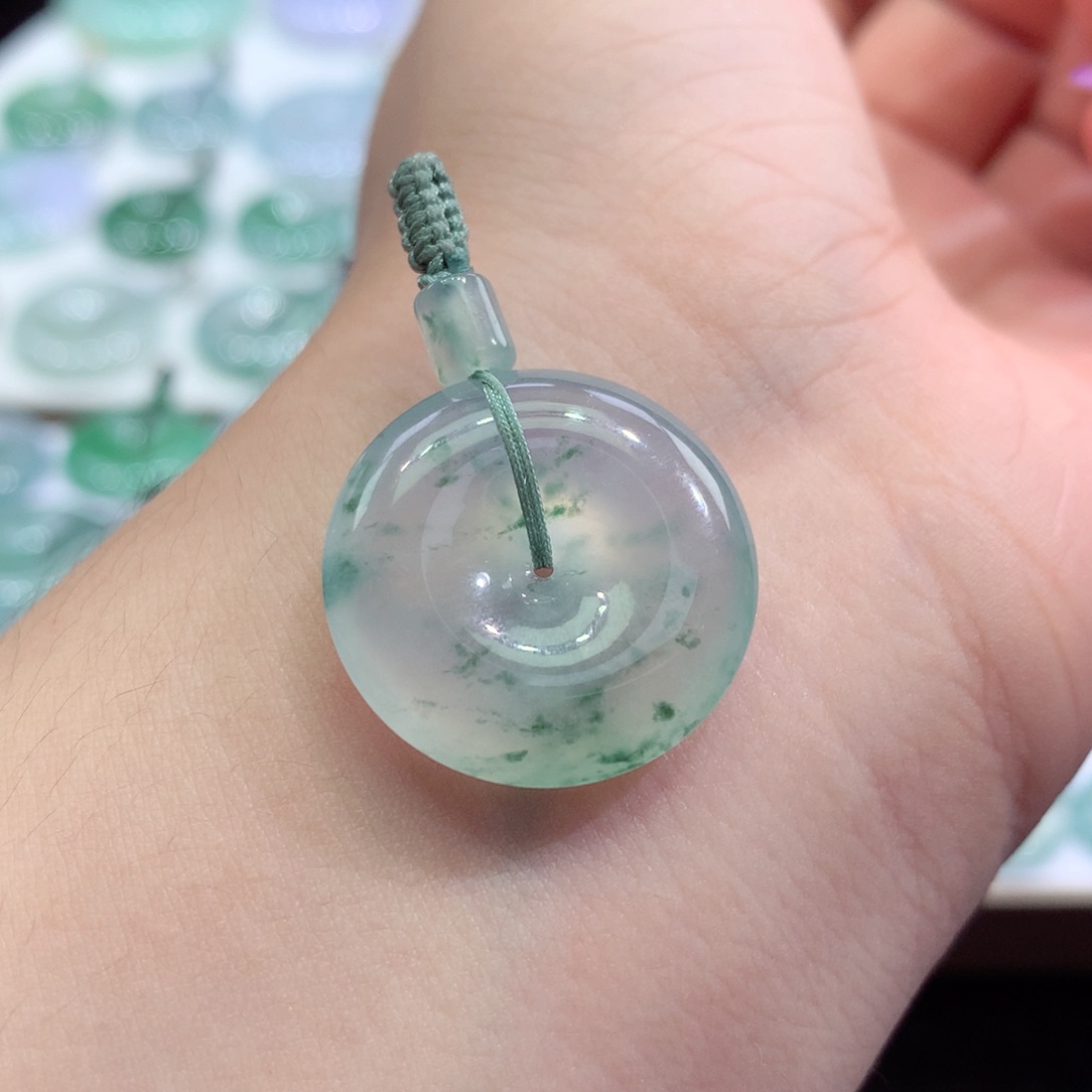 颈饰未镶嵌翡翠7