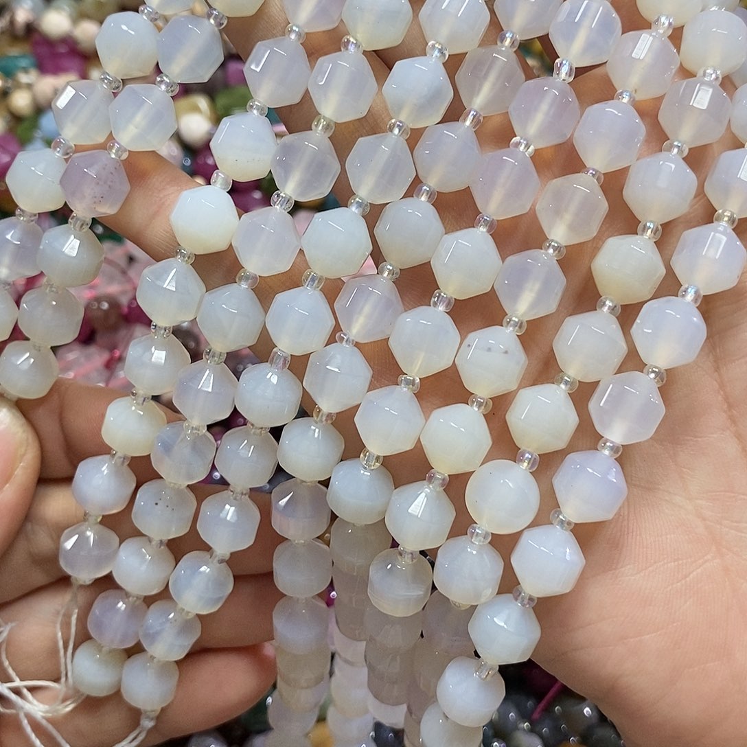 玛瑙/玉髓未镶嵌珠宝半成品荔枝冻白玛瑙一条卡10mm