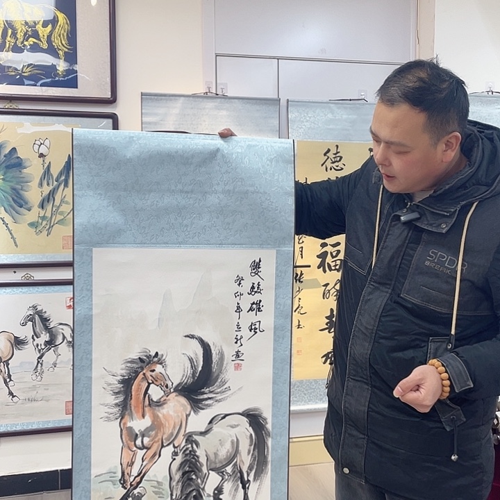 国画双骏雄风1111111