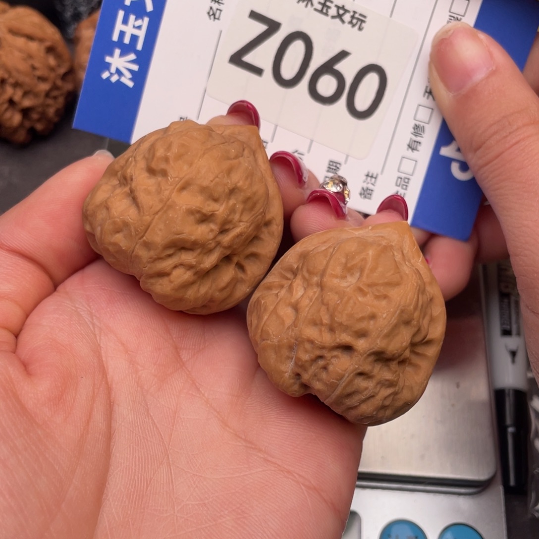 文玩核桃吊坠353536古蟾