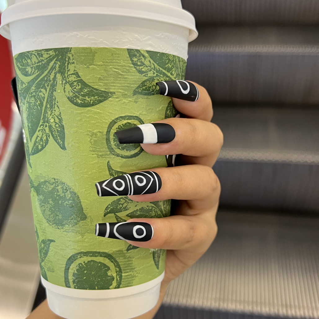 天珠藏式款穿戴甲显白搭配 纯手工