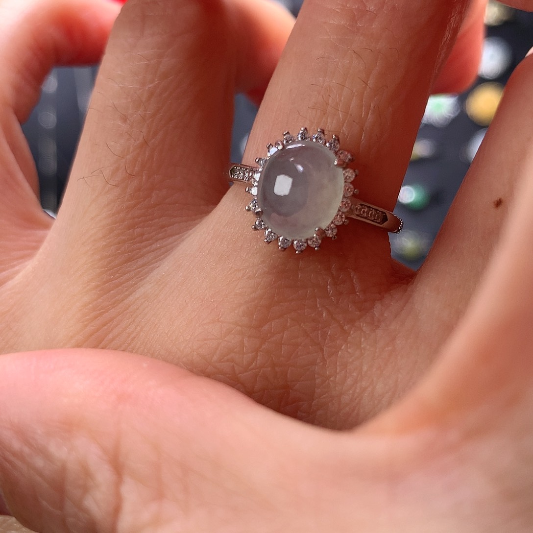 翡翠颈饰银S925镶嵌戒指