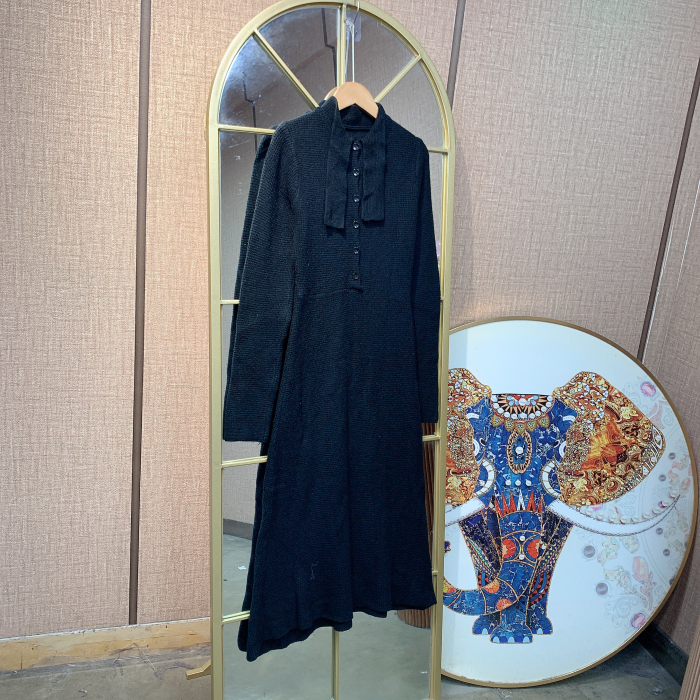 PP758孕妇黑色针织连衣裙90-130