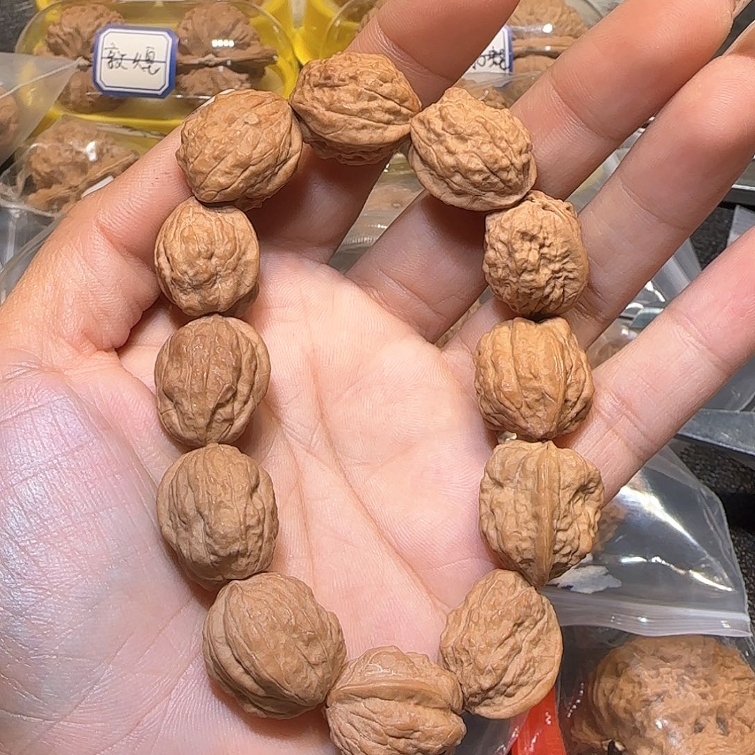 文玩核桃吊坠1.8蛤蟆头手串