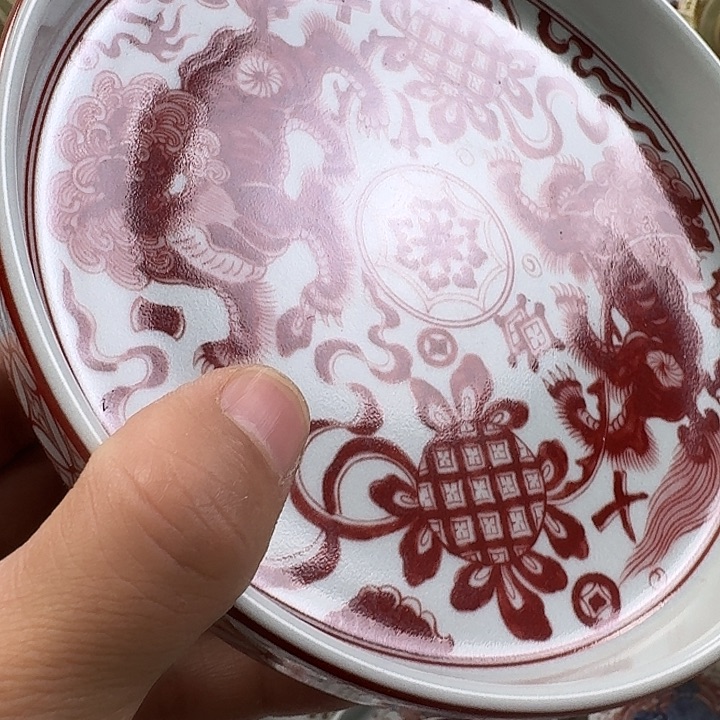 瓷片釉里红狮子大壶承