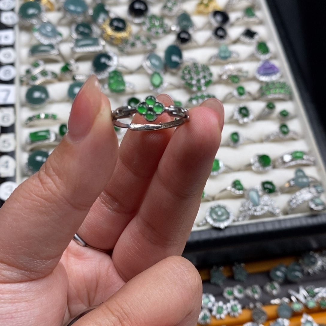 未镶嵌挂件翡翠翡翠