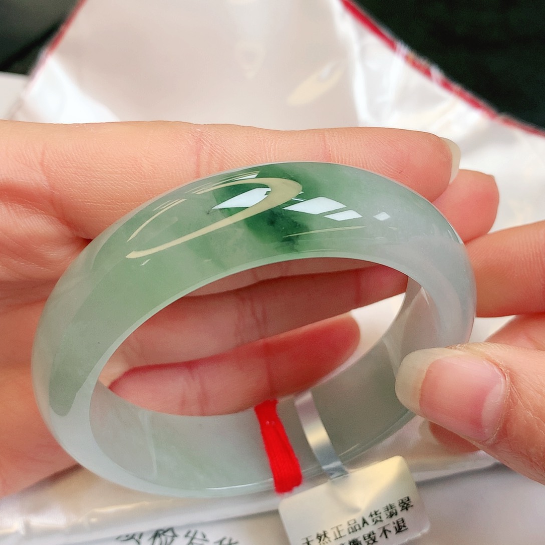 【闪购商品】翡翠手镯未镶嵌缅甸天然a货翡翠