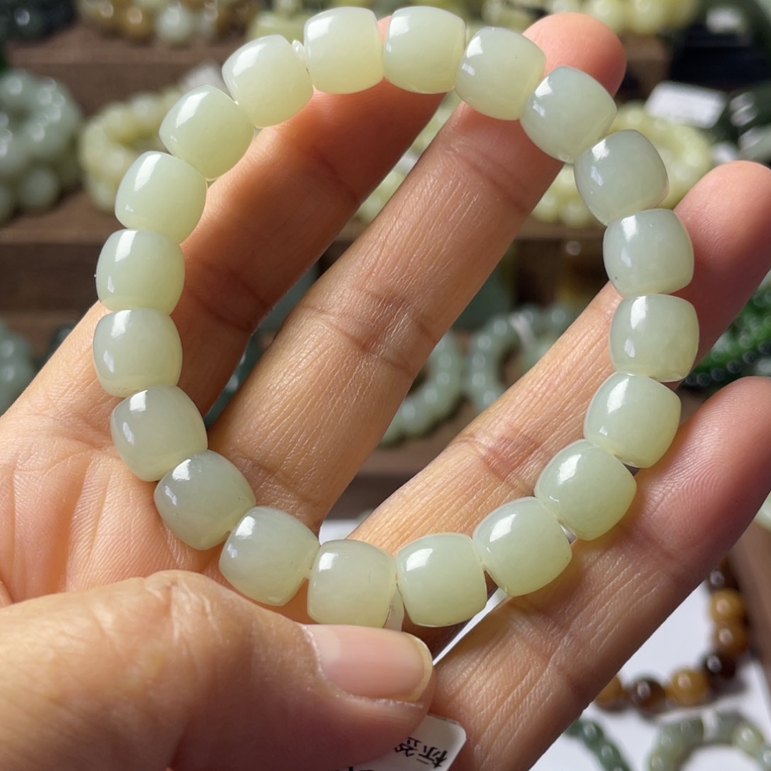 和田玉手链未镶嵌