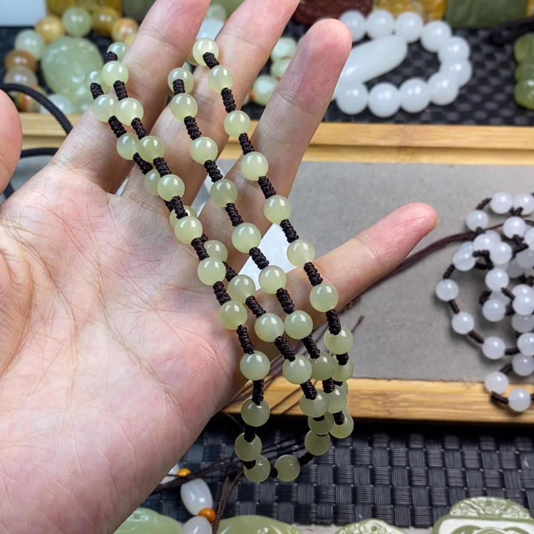 随**安昆仑山料方解玉链子