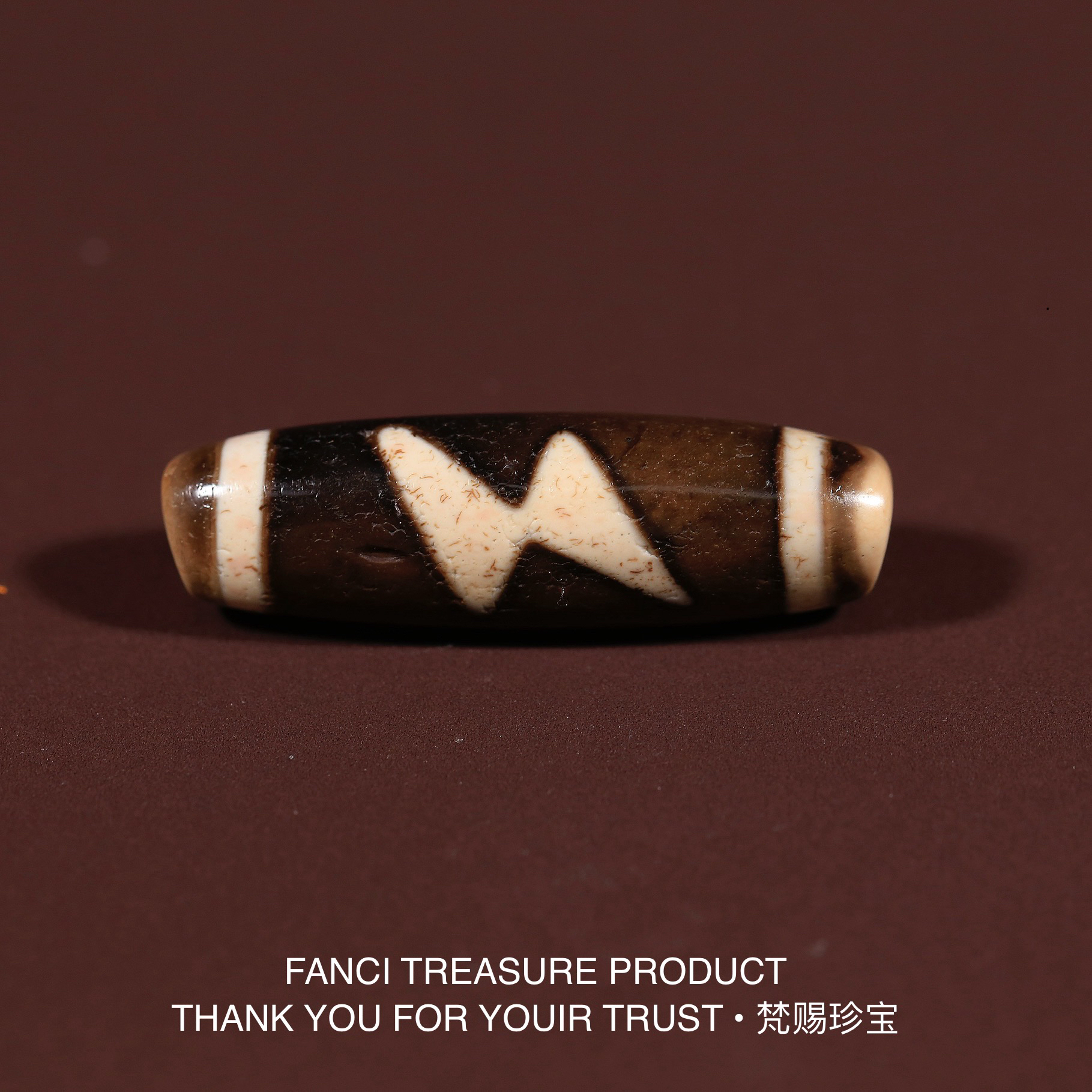 梵赐珍宝·【行运任晓攀雪域系列】九页岩闪电五眼41.2x12.7mm天珠