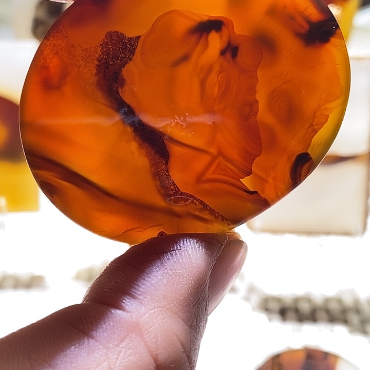 玛瑙/玉髓未镶嵌颈饰